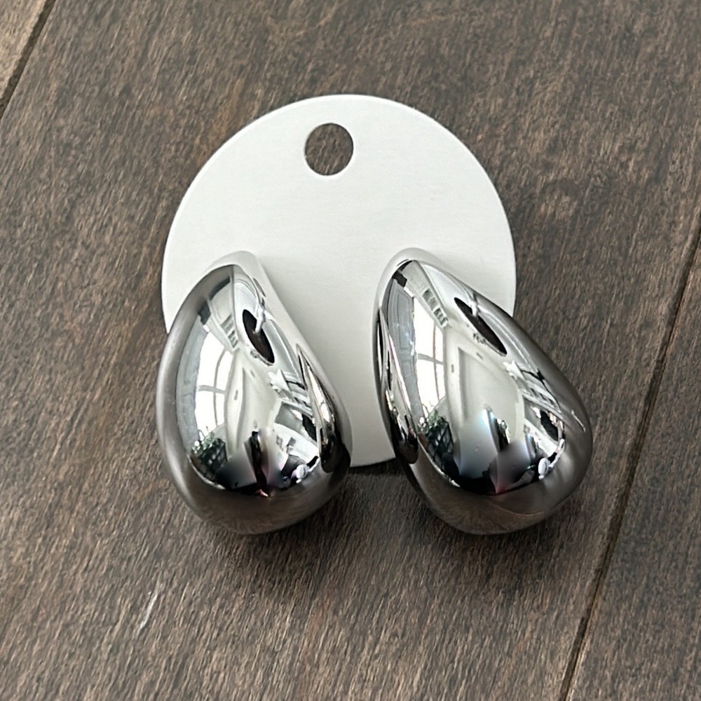 PEARLORY Silver Droplet Studs, White Gold Stud Earrings, Post Back, Non-Tarnish